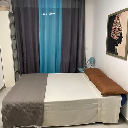 Gigantes In Front Of Sea * 아칸티라도