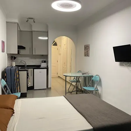 Gigantes In Front Of Sea 아파트 *